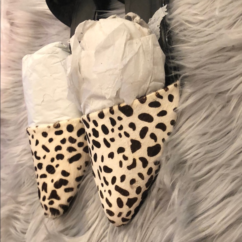 ASOS LITTLE ROCK Pony Ballet Flats - Picture 4 of 8